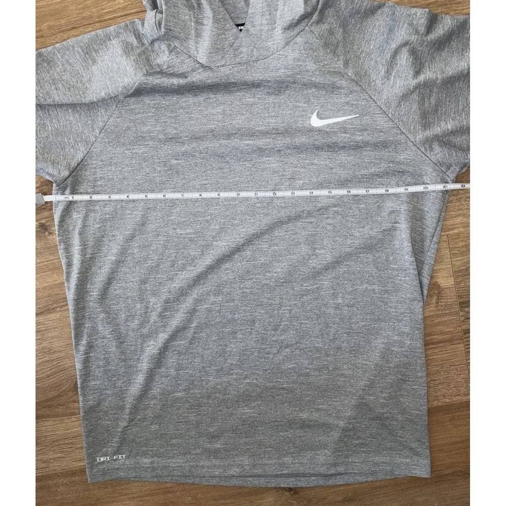 Nike Swim Shirt Mens Medium Gray Dri Fit Hooded Long Sleeve UPF 40 Dri Fit